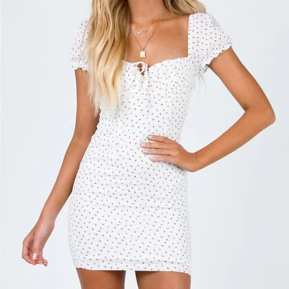 Princess Polly Red Floral Mini Dress - Picture 7 of 7